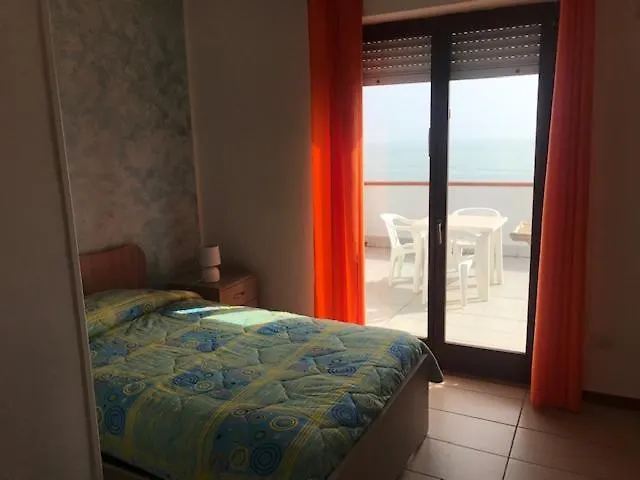 Pescasubacquea Appart hôtel Crotone