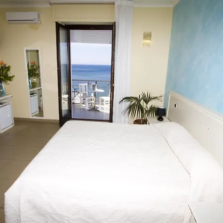 Pescasubacquea 아파트호텔