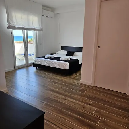 Pescasubacquea Apart-hotel Crotone