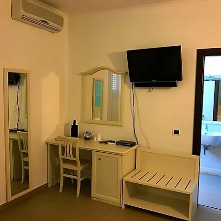 Hotel apartamentowy Pescasubacquea